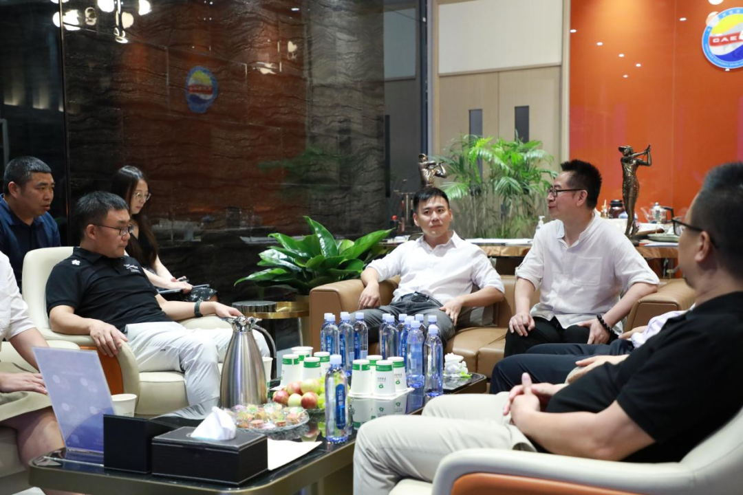 蘇秦會(huì)企業(yè)家走訪高爾夫尊活動(dòng)成功舉辦